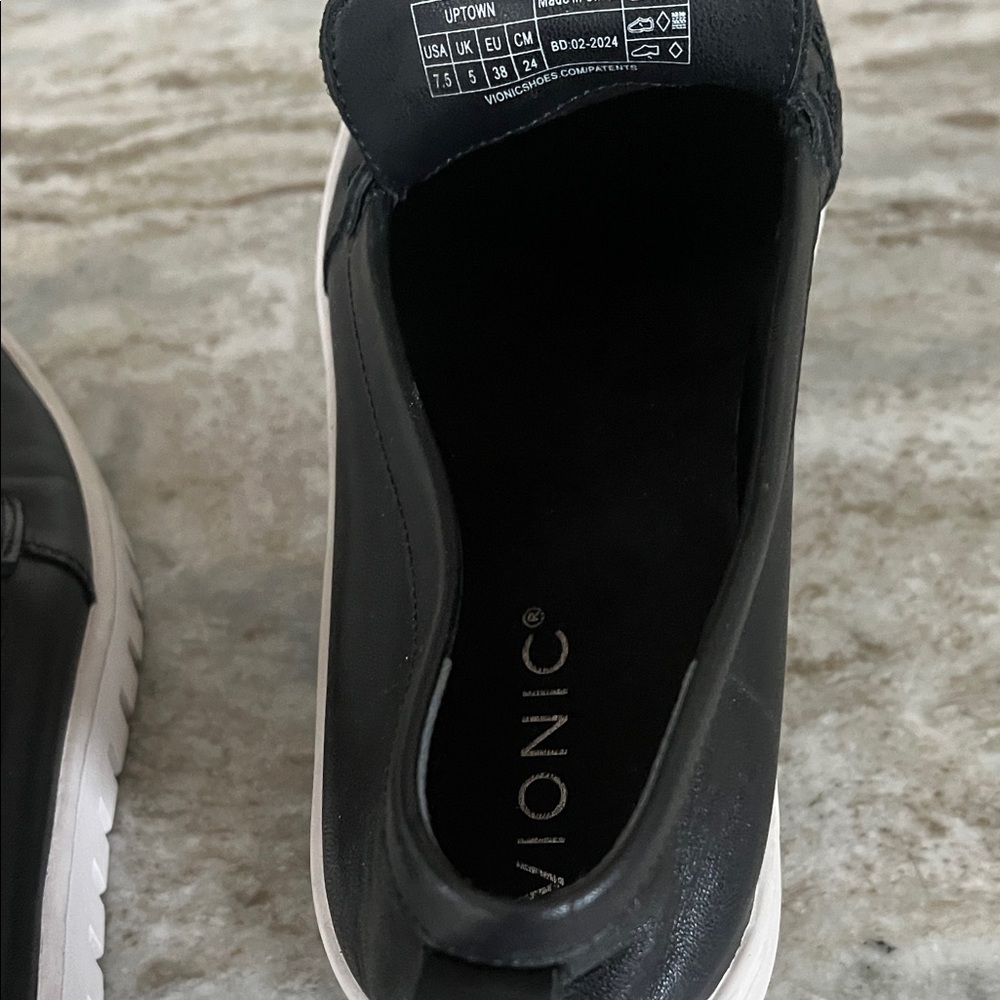 Vionic Women's Black and White Uptown Loafers - Picture 9 of 10